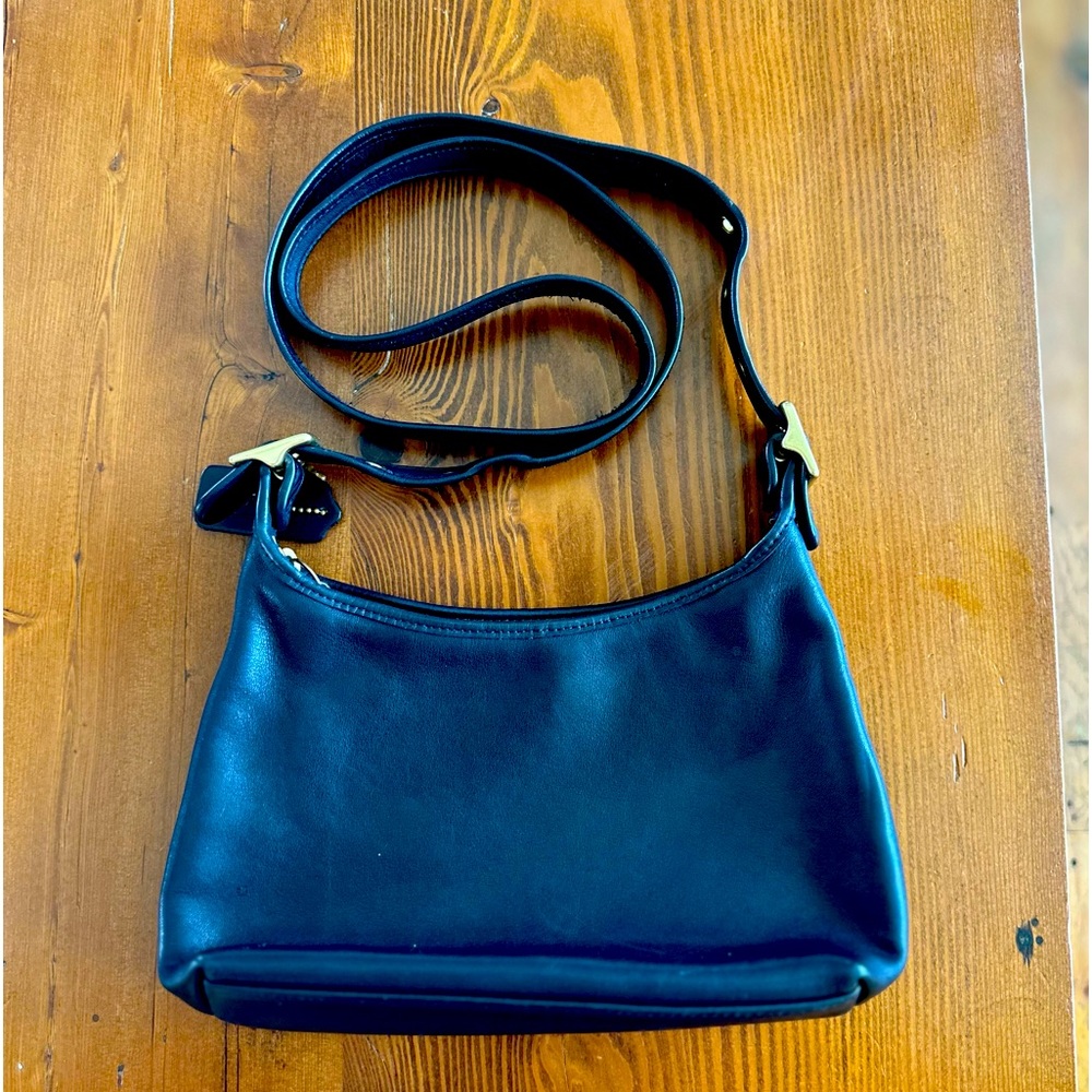 COACH Legacy Black Leather 9136 Shoulder Handbag Purse